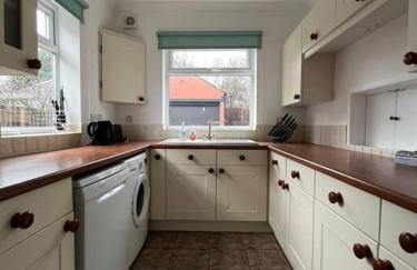 West Street House-Furnished Let - Foto 7