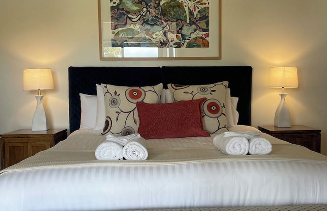 Pirathon Country Estate - Photo 1