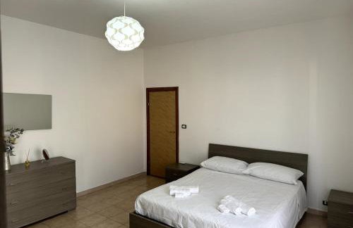 Trilocale Luminoso con parcheggio - Foto 4