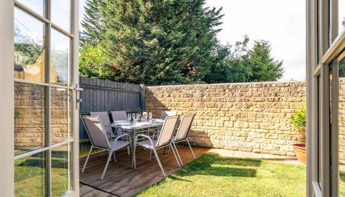 Charming 2 Bedroom Home in the Cotswolds - Foto 2
