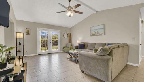 Modern Getaway North of Panama City Beach - Photo 1