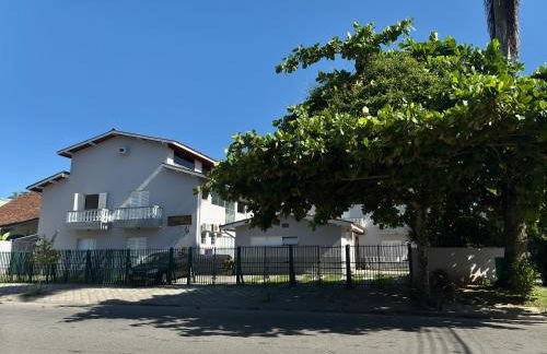 Flat duplex localização espetacular 2 quadras da praia - Foto 12