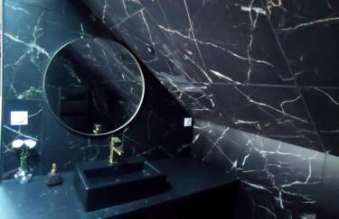 Love Room à Montargis - Photo 5