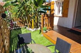 La petite Luciole entre mer et montagne. - Foto 1