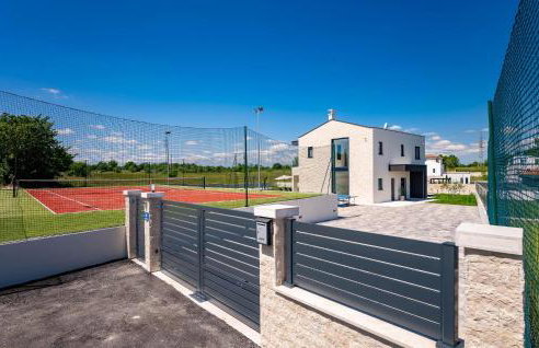 3 Bedroom Cozy Home In Nedescina - Foto 21