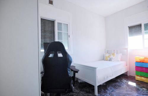 A+View Private Terrace Private Pool Family Fun - Photo 45