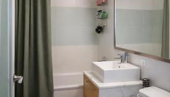 Stylish Midtown Escape Near Bryant Park - Foto 5, Shower
