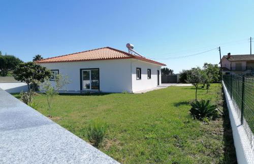 Casa Moderna Proxima da Praia - Foto 7