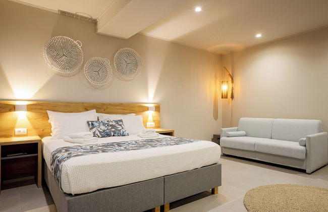 Sarpidon Suites - Photo 25