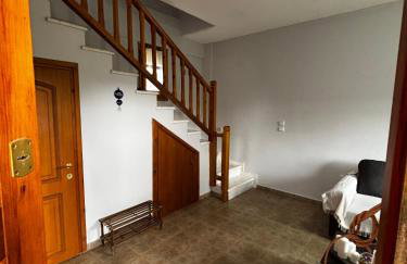 Meropis Apartment - Photo 9