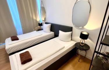 BIG New 7Rooms City Center APARTMENTS and Suites - Foto 14