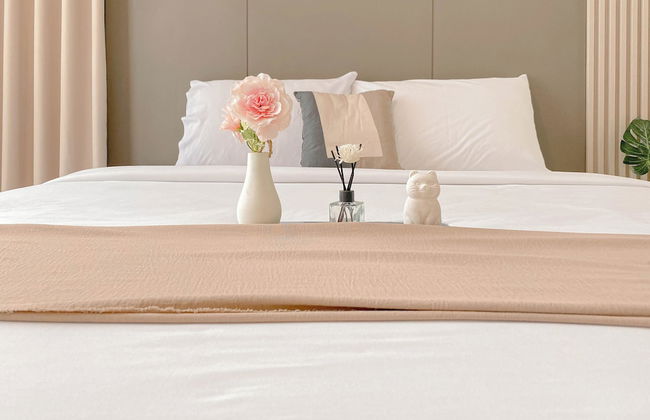 Chic 1BR Apartment at Menara Jakarta Kemayoran - Foto 1