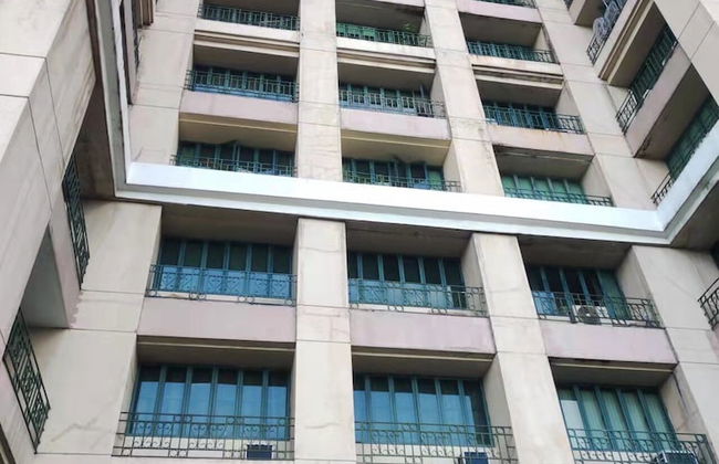 GOTOPHI at Renaissance 3000 BGC - Foto 19