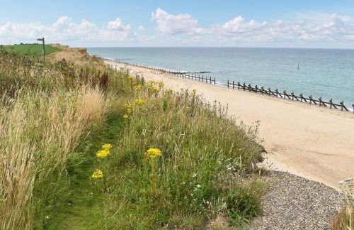 High House - Photo 44