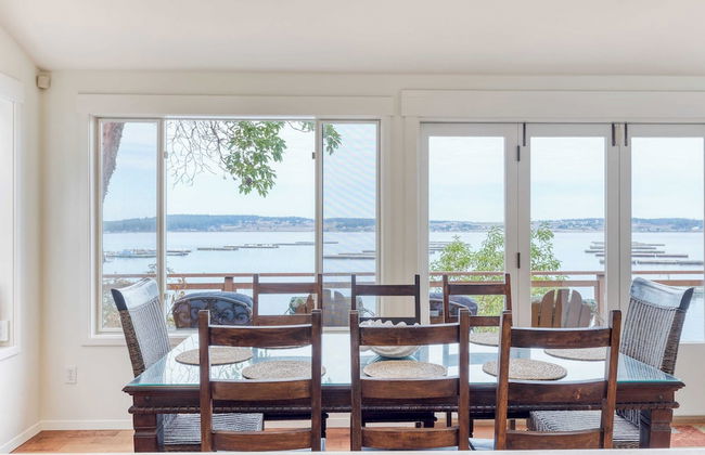 Madrona Beach House by Avantstay Waterfront Home - Foto 14