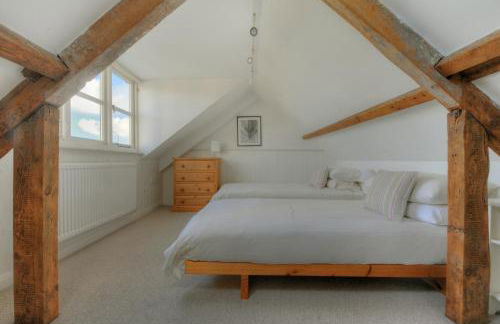 Charm Cottage - Photo 15