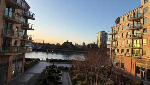 Modern Riverside Gem - Foto 2