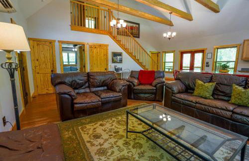 New Listing! Wine Country Retreat - 2 Bed, Hot Tub - Foto 9