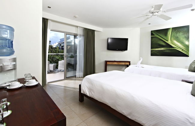 Sandos Caracol Nature Resort & Water Park All Inclusive - Photo 12