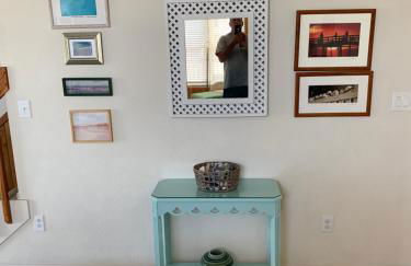 Pets OK Rest A Shored A Secure and Comfortable Home Flat Screen T Vs In All Rooms Fully Stocked With Plenty Of Amenities Private Inground Pool Gas Fireplace Rents Sat to Sat Full Weeks only - Foto 25