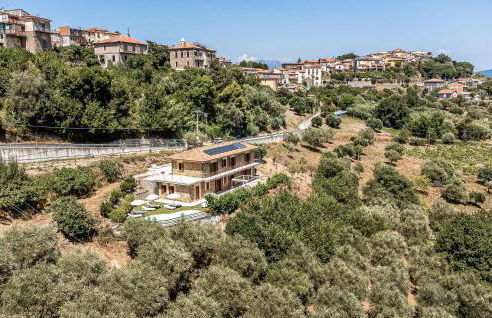 Lovely Home In Rutino With Kitchen - Foto 6