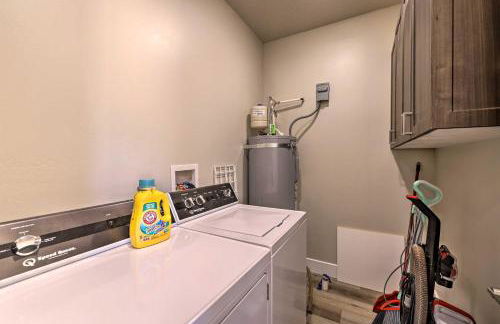 Quiet Kanab Home with Panoramic Views and Porch! - Foto 19