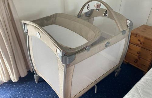 Bryntirion Farmhouse Rooms (with bathroom) - Foto 10