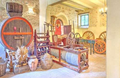 Farmhouse in Marsciano with vineyards olive groves - Foto 5