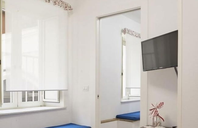 Donna Mariella - Photo 14