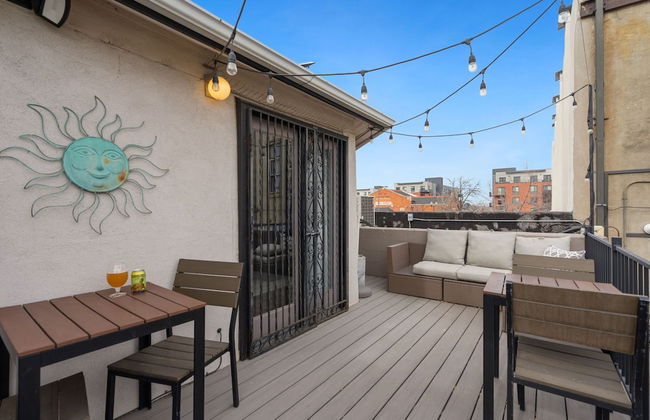 Pine Street Loft –Just steps from Old Town Square! - Photo 31