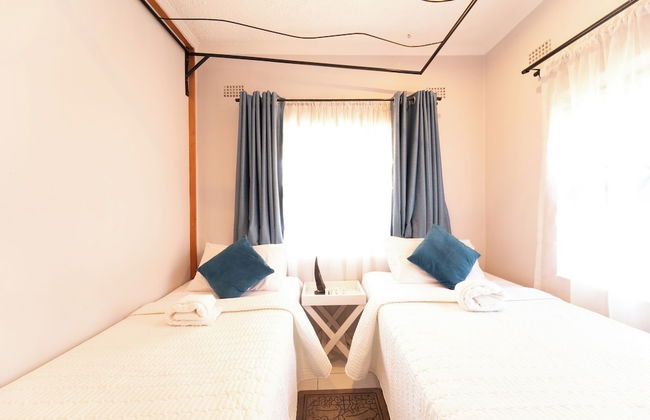 KhayaLethu Holiday Home - Foto 23