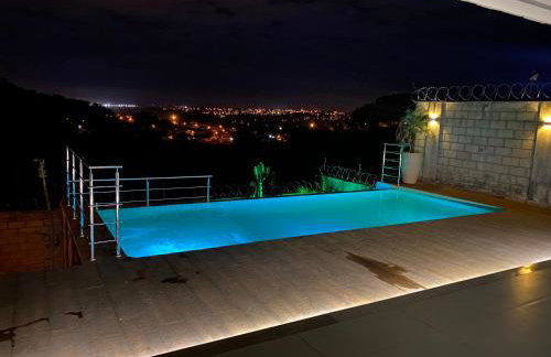 Sobrado piscina bem localizado 5 min do Flamboyant - Foto 7