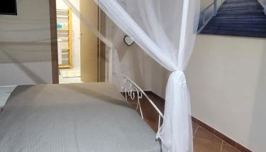 Nel Vicolo - Photo 4