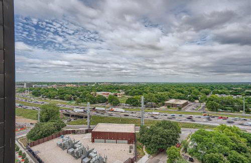 Spacious 1 BR condo - Amazing views - Pool - Kitchen - Foto 23