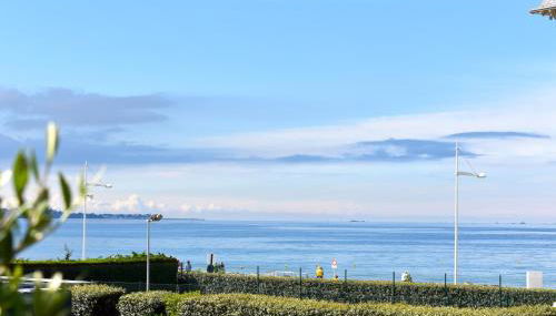 Villa neuve sur pilotis vue mer à 30m de la plage - Foto 1
