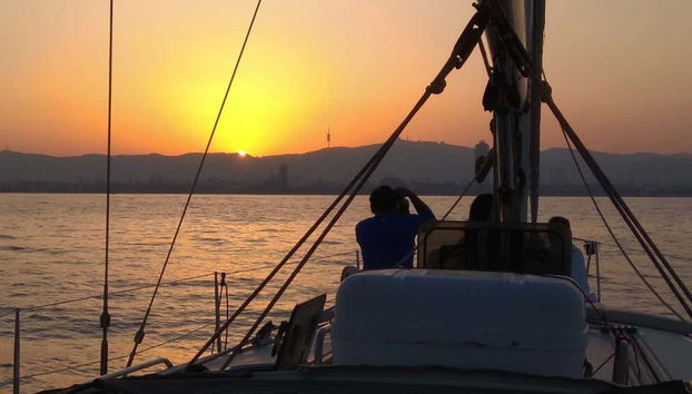 Balade en voilier au coucher de soleil - Foto 2