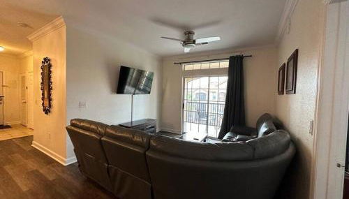 Host with the Most at Tuscana Resort - Foto 3