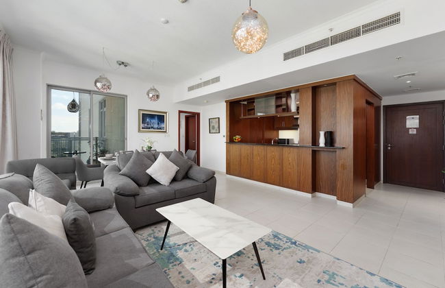 Maison Privee - Exclusive Apt w/ Direct Burj Khalifa Views - Photo 29