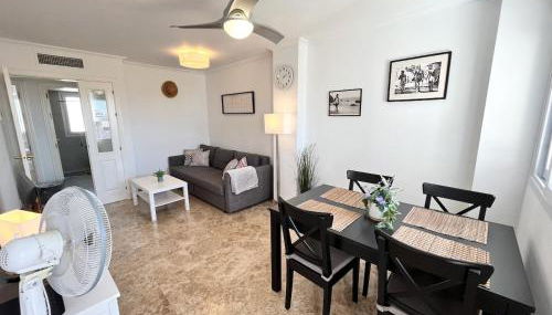 Penthouse mit private Dachterrasse und Blick auf das Meer, Berge ,Hafen - Photo 3