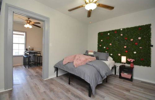 SuperValue Suite #8 @ East End Revitalized - Foto 13