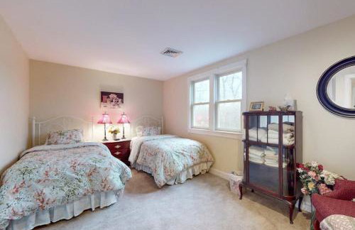 Elegant Coastal Cottage - Foto 21