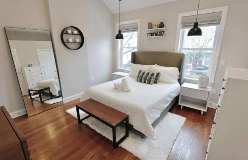 Stroll to The Hip Strip From Shaw Basement Suite - Foto 17