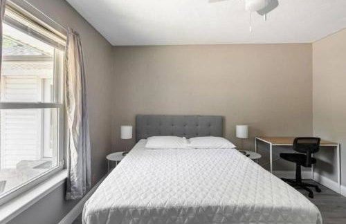 4 Bed 3 Bath House, Spacious, Smart TVs in all rooms, Whole house to yourself - Foto 24