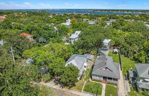 Old City Hideout l Historic l Walk to St George - Foto 37