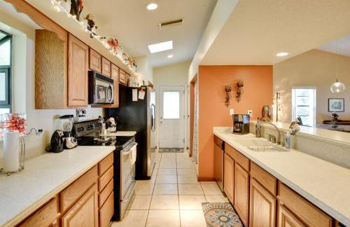 Pirate Cove Home in Welaka Dock and River Access! - Foto 8