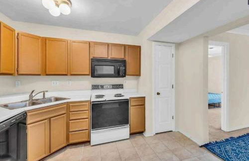 Property near to Airport and Free Parking - Foto 3