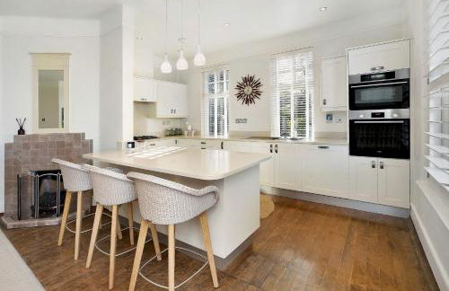 Tamarisk Beach House Sleeps 8 Luxury Property in Woolacombe Superb sea views - Foto 7