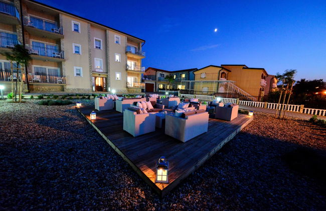 Sunset Apartments - Foto 16