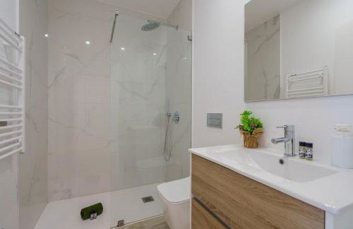 Paradise Villa, luxury villa near the beach - Photo 20