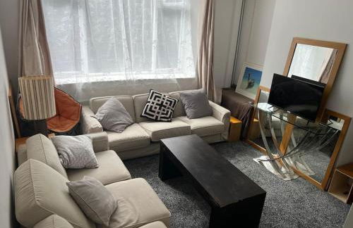 Contractors Corporate Welcome Charress House - Photo 6